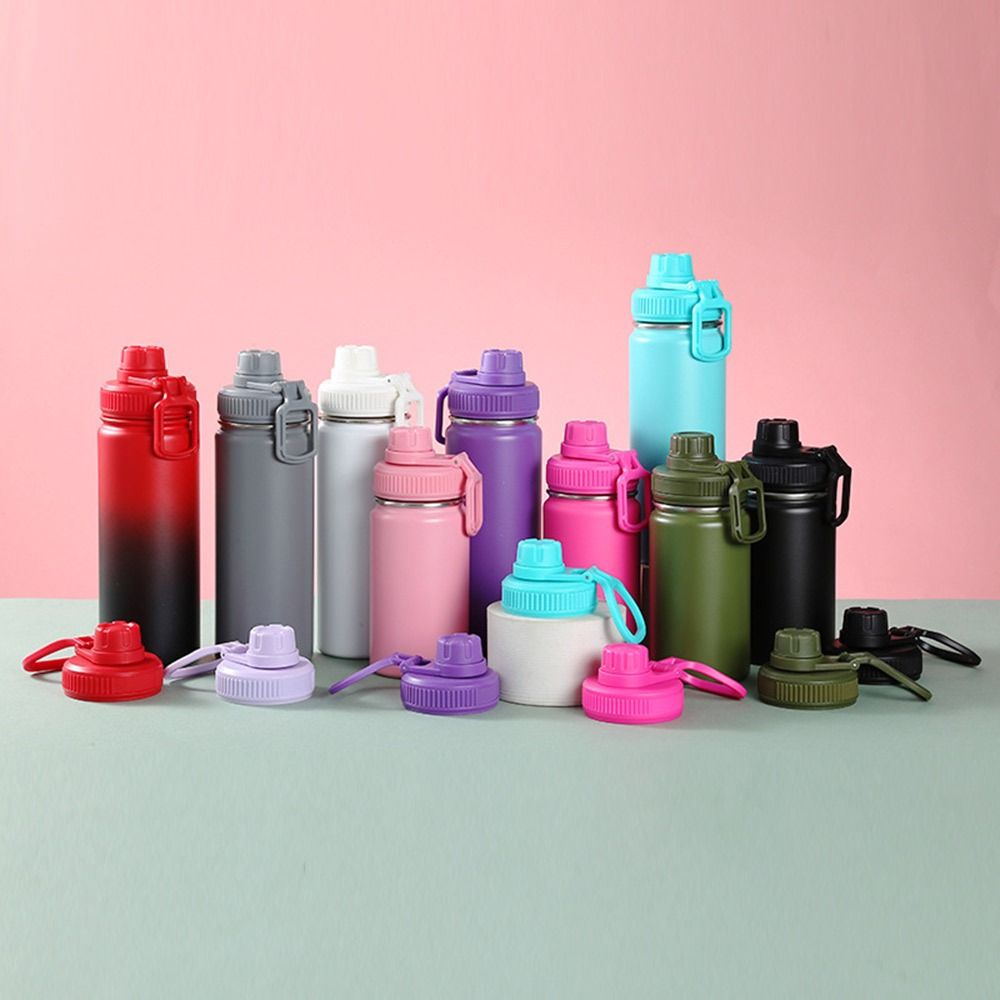 Coperchio della tazza di plast - Sports Water Bottle Insulated recensione e prezzo